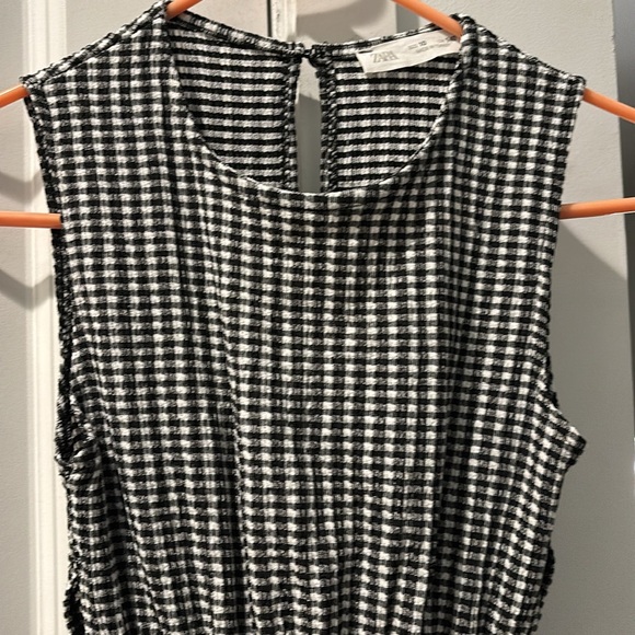 NWOT Zara Girls Gingham Jumper (size 10) - Picture 2 of 5